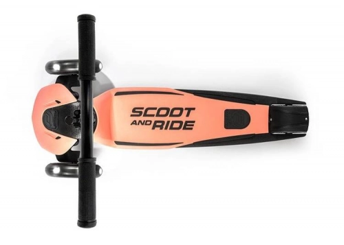 Scootandride Highwaykick 5 LED Hulajnoga Składana Ze Świecącymi Kółkami 5+  Peach