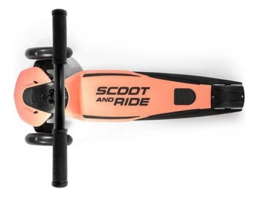 Scootandride Highwaykick 5 LED Hulajnoga Składana Ze Świecącymi Kółkami 5+  Peach