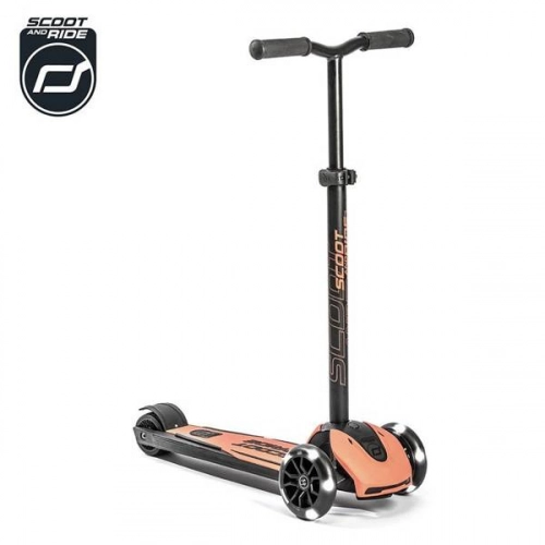 Scootandride Highwaykick 5 LED Hulajnoga Składana Ze Świecącymi Kółkami 5+  Peach