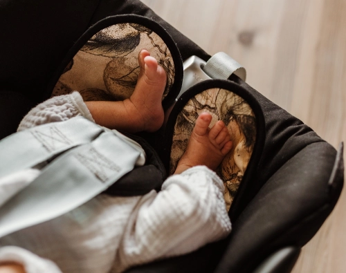 Pretsviedrēšanas ieliktnis autosēdeklim un ratiem 0-18 kg Stardust