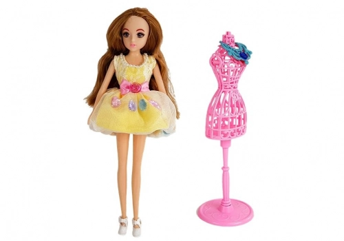 Dressing Room with Light and Mirror. 26 cm Doll. Clothes Set. Accessories