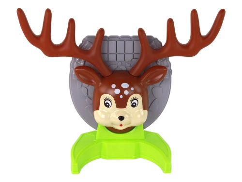 Family Arcade Game - Throwing a Hoop at a Deer