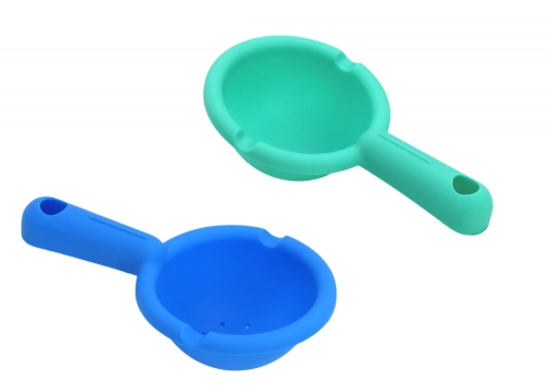 Rotating Bath Toy Colorful Bowls Two Spoons