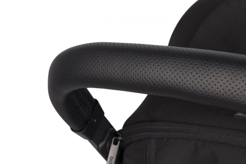 EasyGo Hero Ebony Black Прогулочная коляска